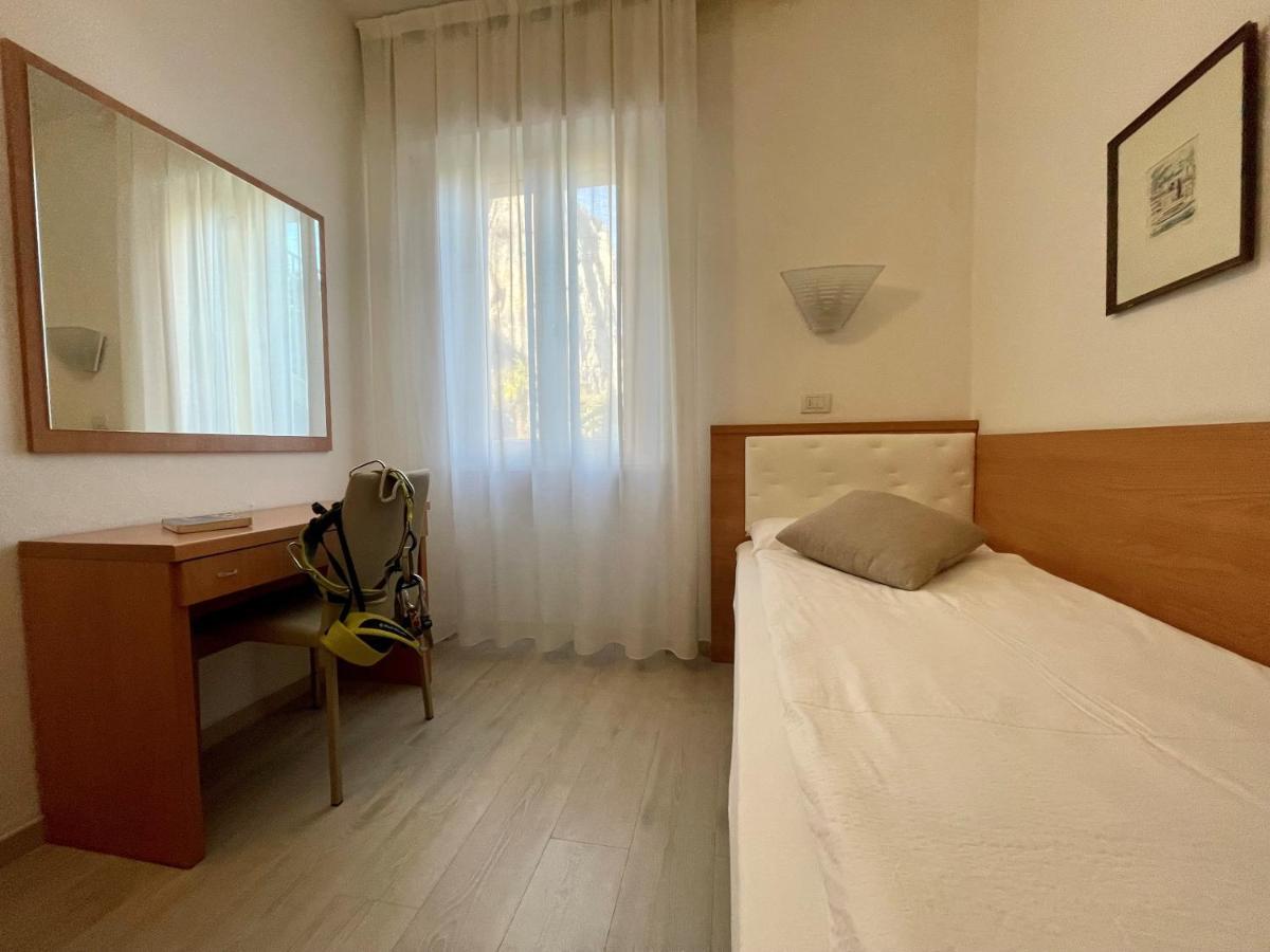 Hotel Garden Arco (Adults Only) 外观 照片