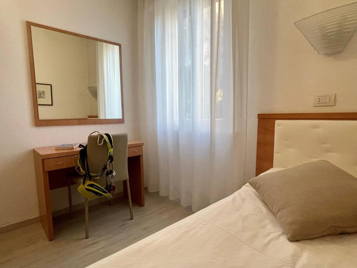 Hotel Garden Arco (Adults Only) 外观 照片